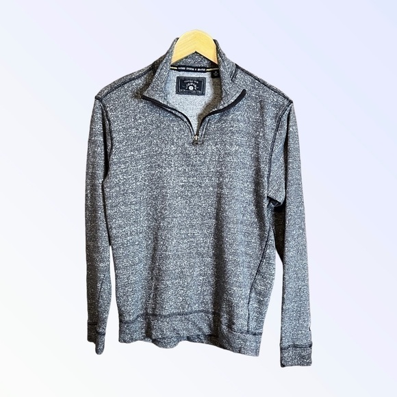 vintage 1946 Gray quarter zip top, size Medium - Picture 1 of 3